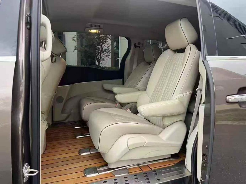 广州22年别克GL88