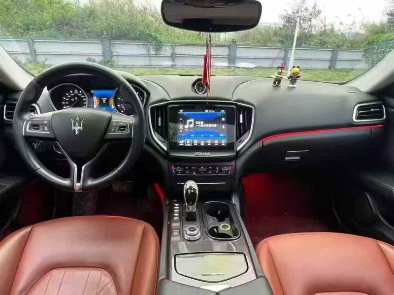 广州16年玛莎拉蒂Ghibli7