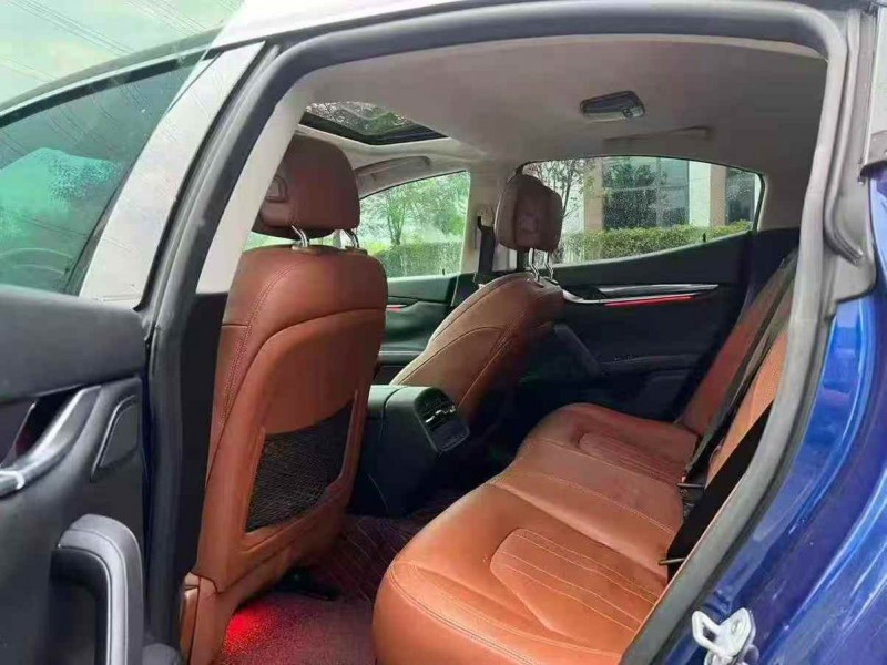 广州16年玛莎拉蒂Ghibli8