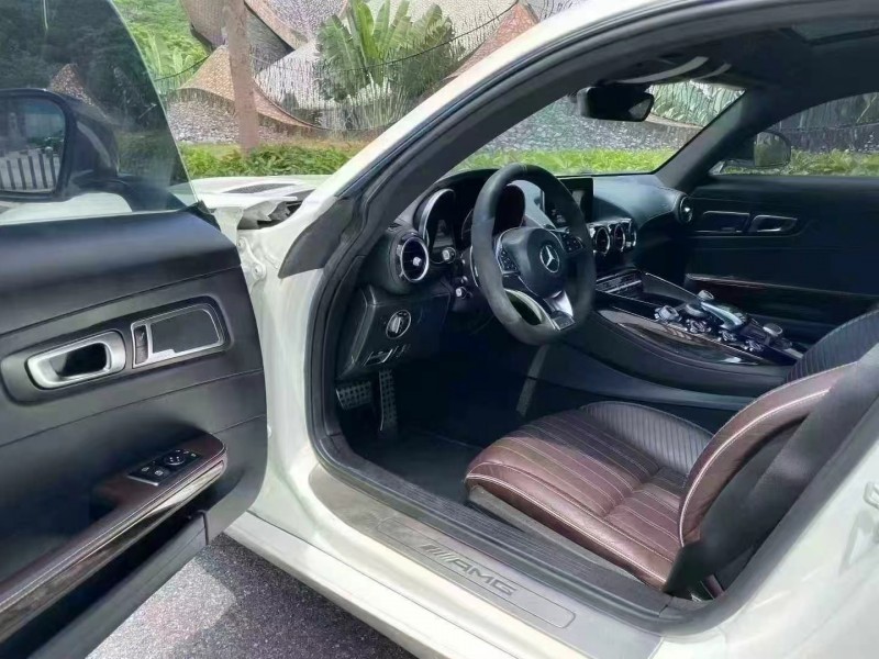 深圳16年奔驰AMG6