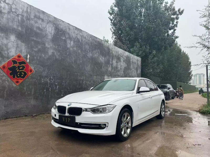 青岛17年宝马3系8