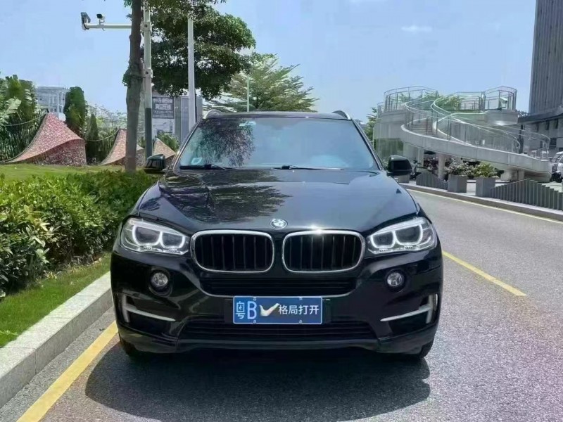 广州18年宝马X51