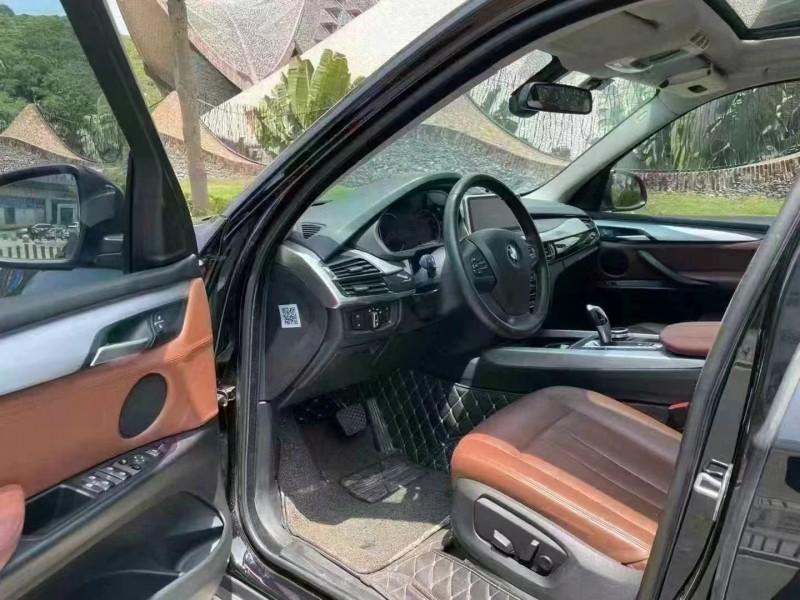 广州18年宝马X56