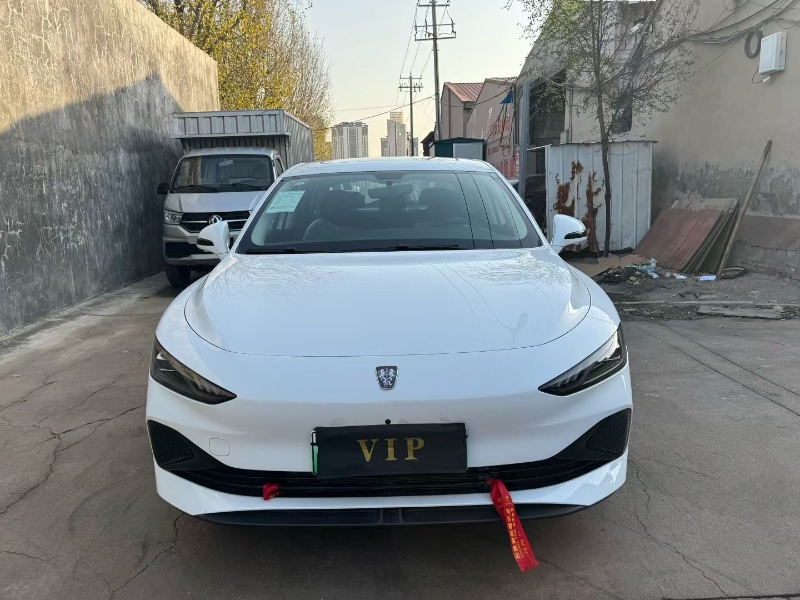 青岛25年荣威D71