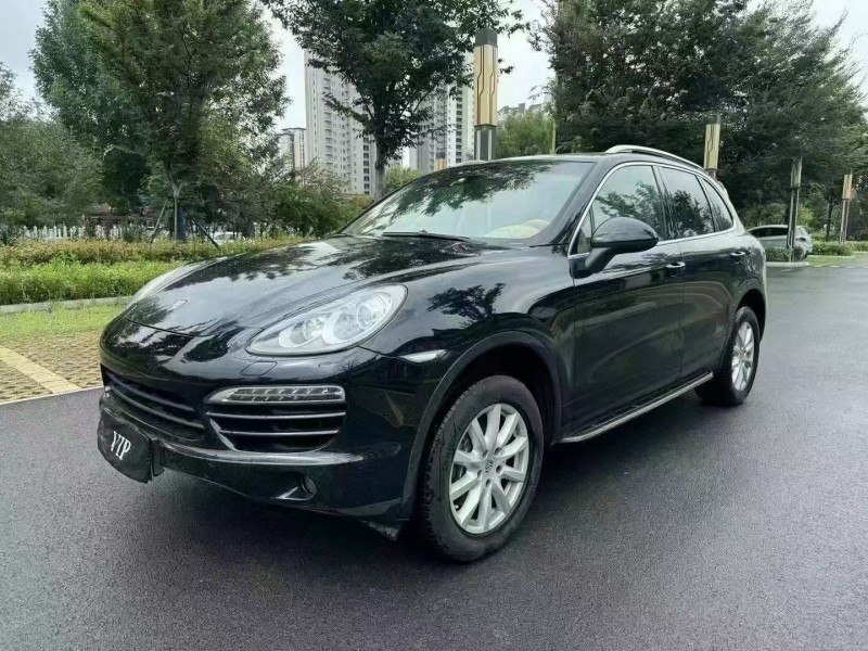 济宁14年保时捷卡宴3