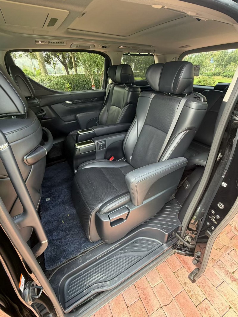 商丘23年丰田威尔法6