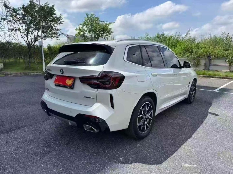 广州24年宝马X37