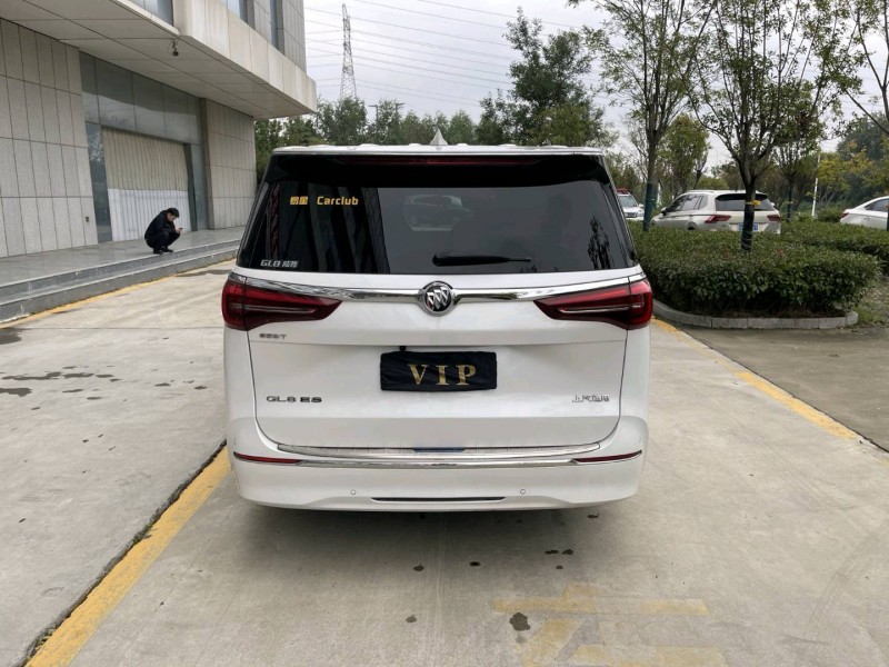 济宁21年别克GL87