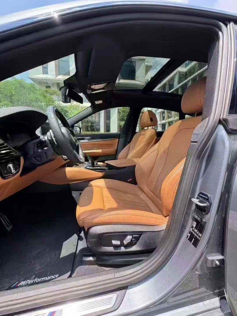 广州20年宝马6系5