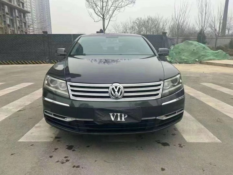 济宁13年大众辉腾1