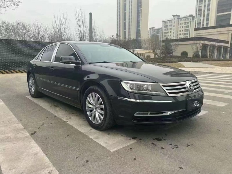 济宁13年大众辉腾2