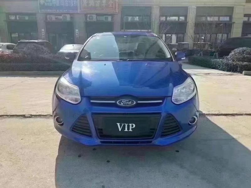 济宁13年福特福克斯1