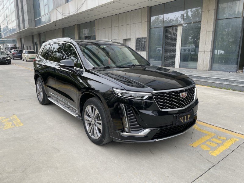 济宁21年凯迪拉克XT64