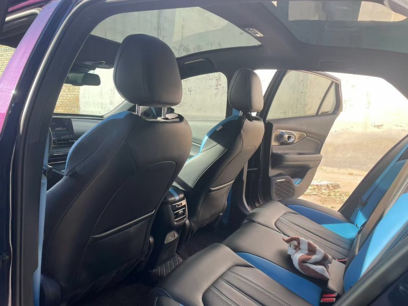 保定23年传祺影豹4