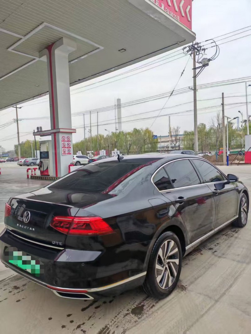 保定23年大众迈腾8