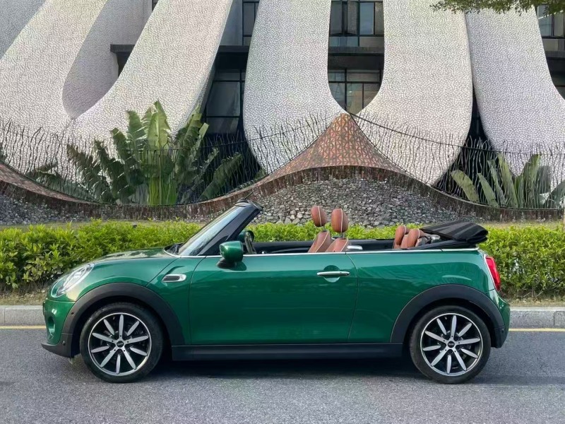 深圳21年宝马迷你8