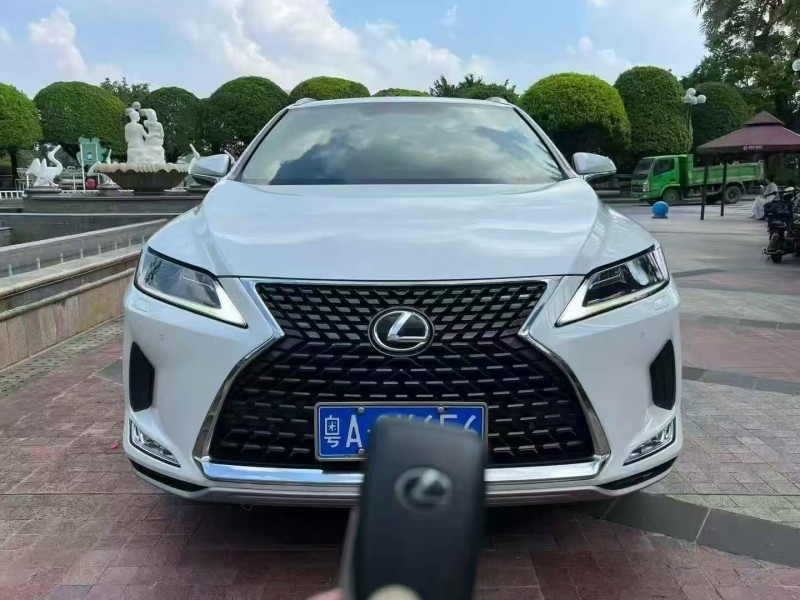 深圳21年雷克萨斯NX1