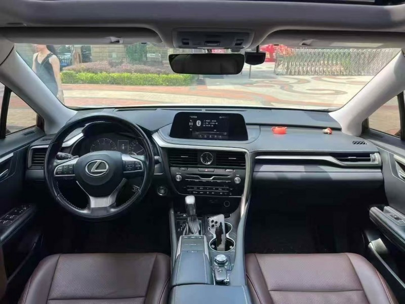 深圳21年雷克萨斯NX7