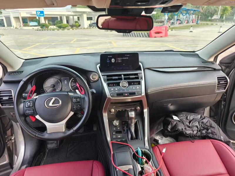 珠海19年雷克萨斯NX6