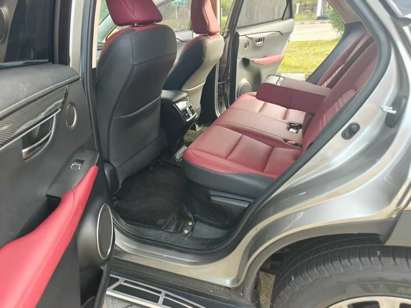 珠海19年雷克萨斯NX7