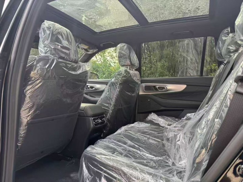 东莞25年传祺GS84