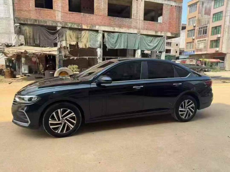 贵港23年大众朗逸2