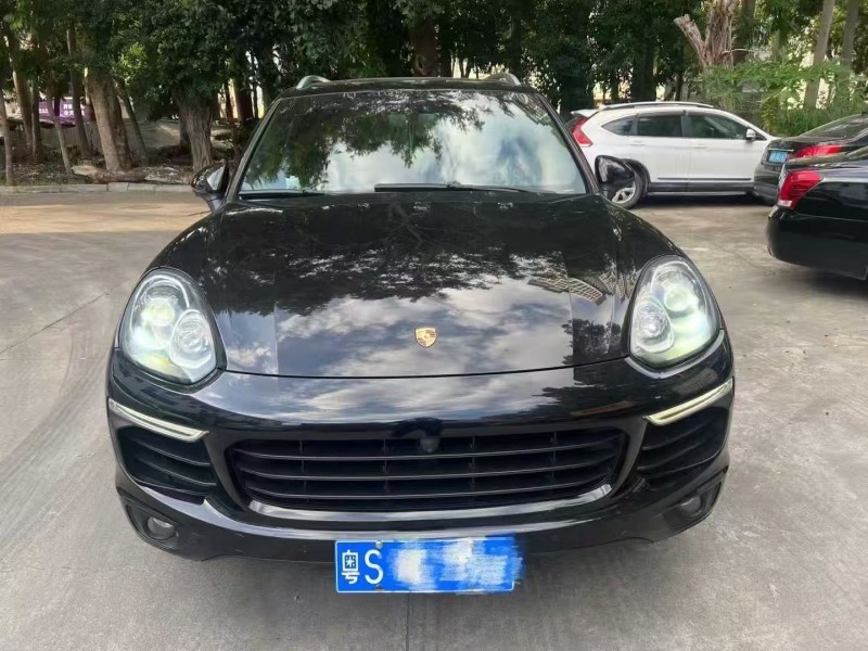 东莞18年保时捷卡宴1