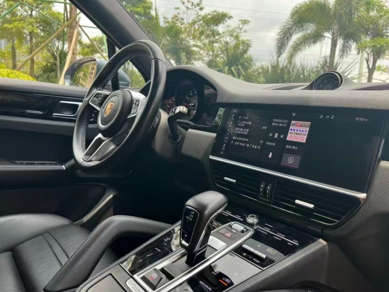 深圳22年保时捷卡宴2