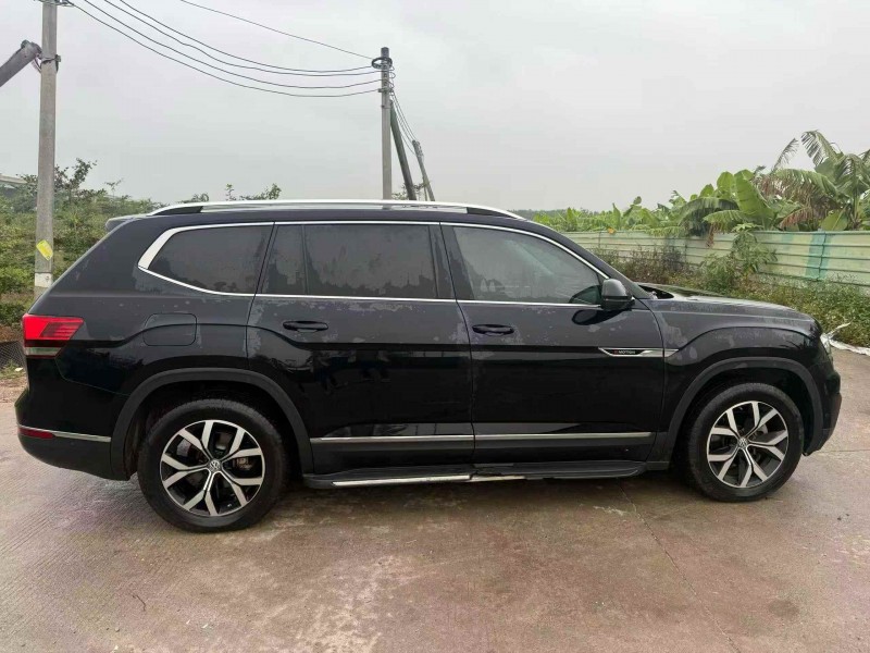 深圳20年大众途昂5