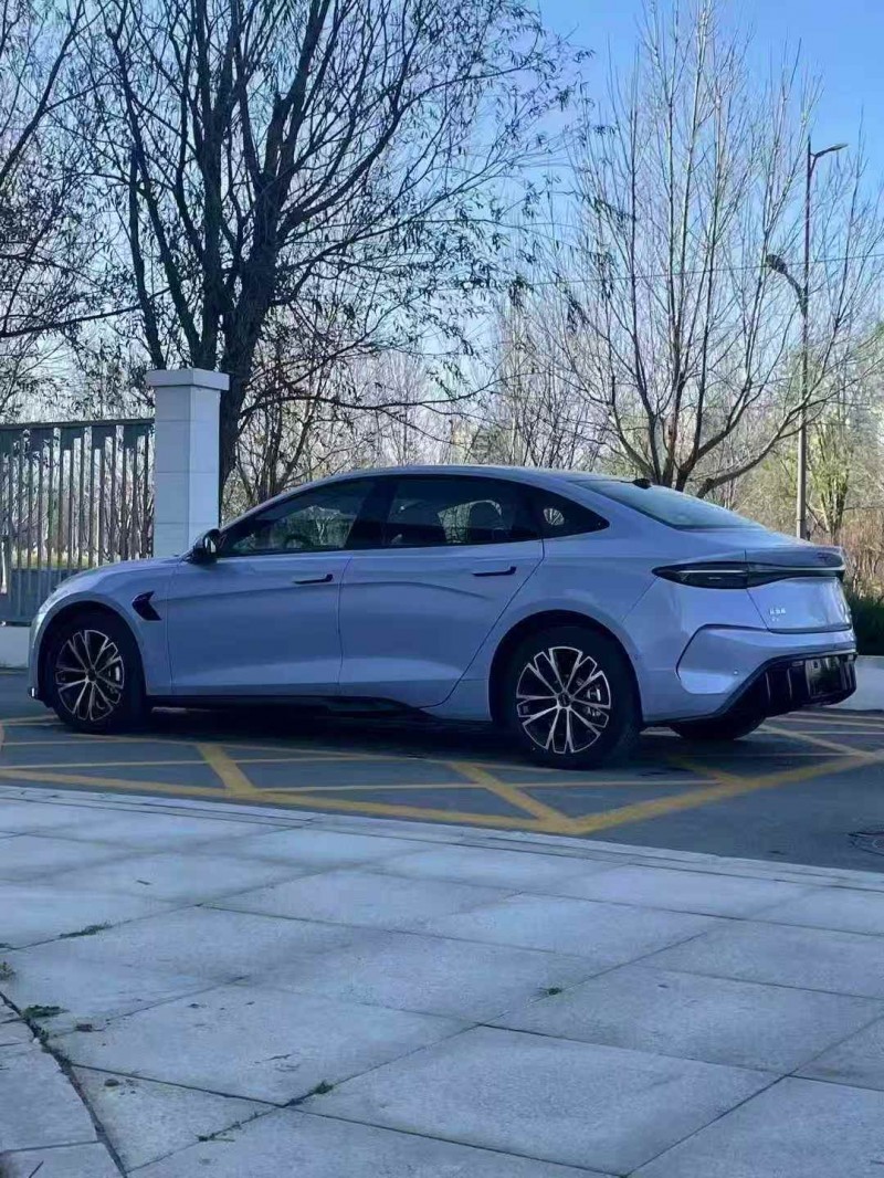 承德25年比亚迪汉7