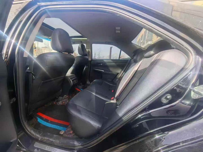 淄博16年丰田凯美瑞6