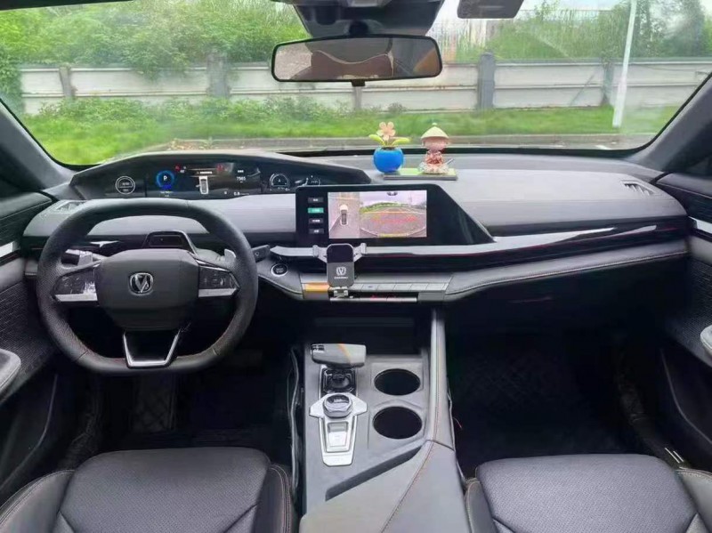 广州23年长安汽车UNI9