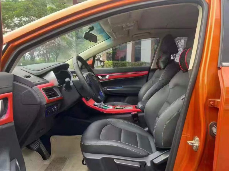 广州17年吉利帝豪9