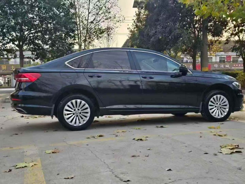 枣庄19年大众朗逸3