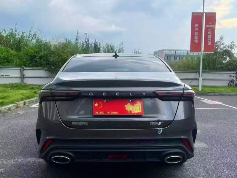 广州22年吉利缤瑞5