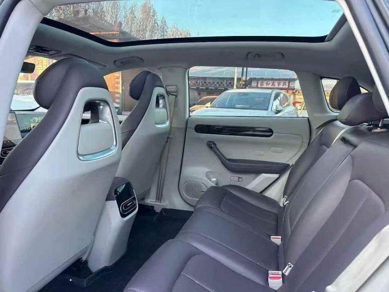 淄博24年零跑汽车C115