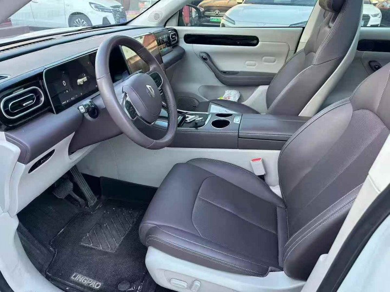 淄博24年零跑汽车C116