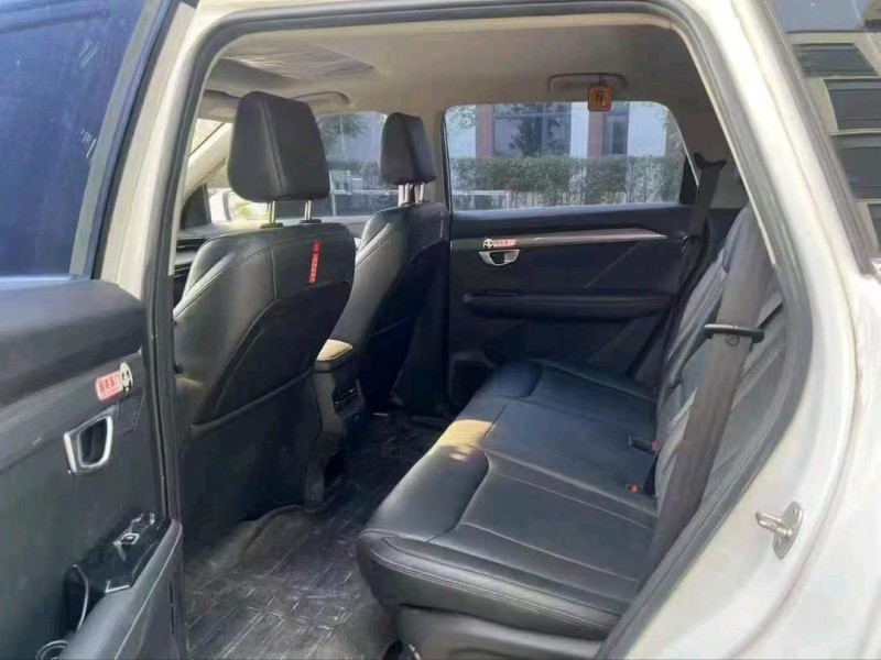 广州23年五菱汽车星辰9