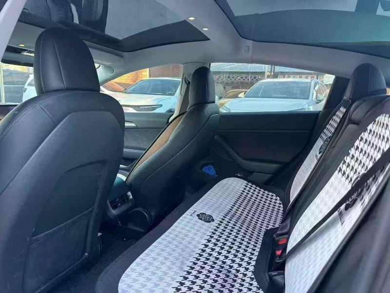 淄博23年特斯拉MODEL 36