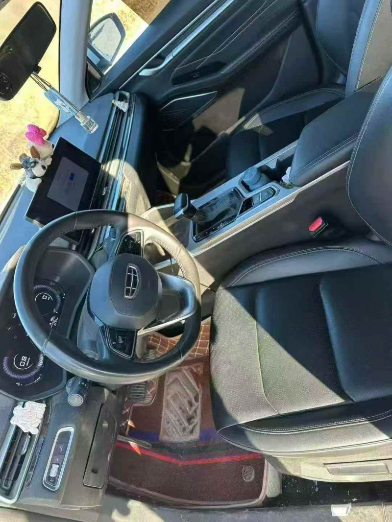 青岛24年吉利帝豪6