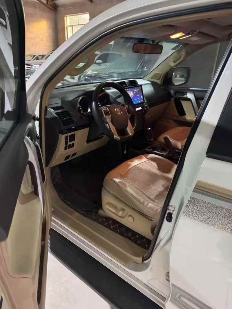 巴彦淖尔15年丰田普拉多5