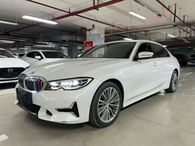 成都19年宝马3系6