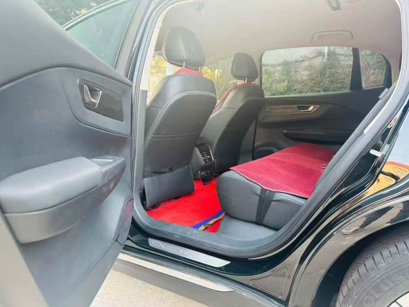 济宁23年红旗E-QM54