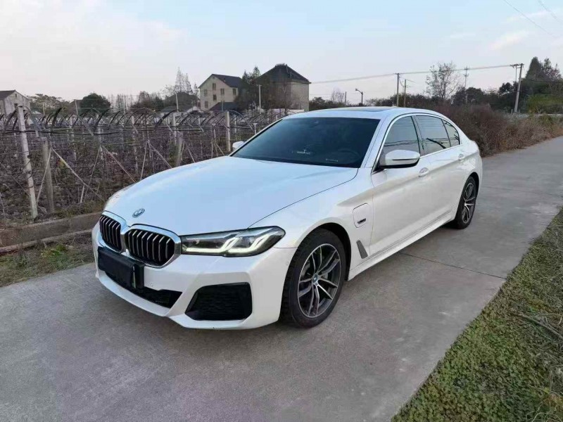 杭州22年宝马5系3