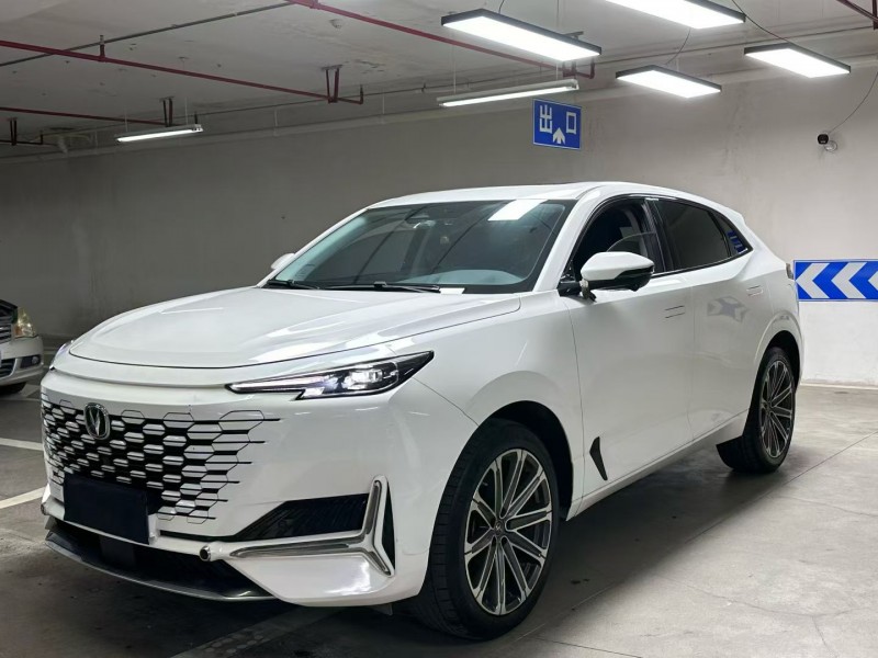 成都22年长安汽车UNI3