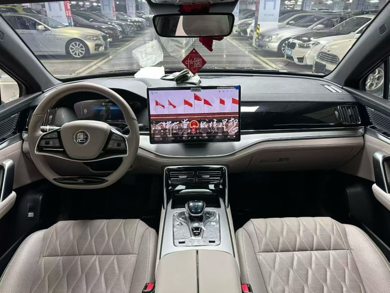 成都24年比亚迪唐4