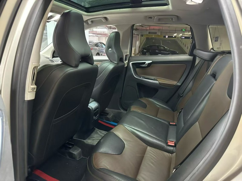 成都16年沃尔沃XC604