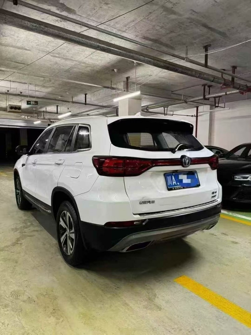 成都19年长安汽车CS756