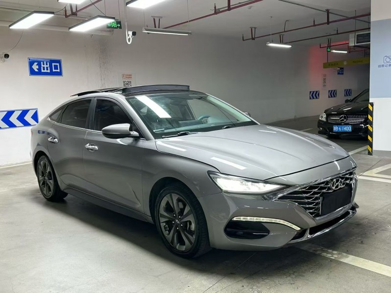 成都20年现代菲斯塔3