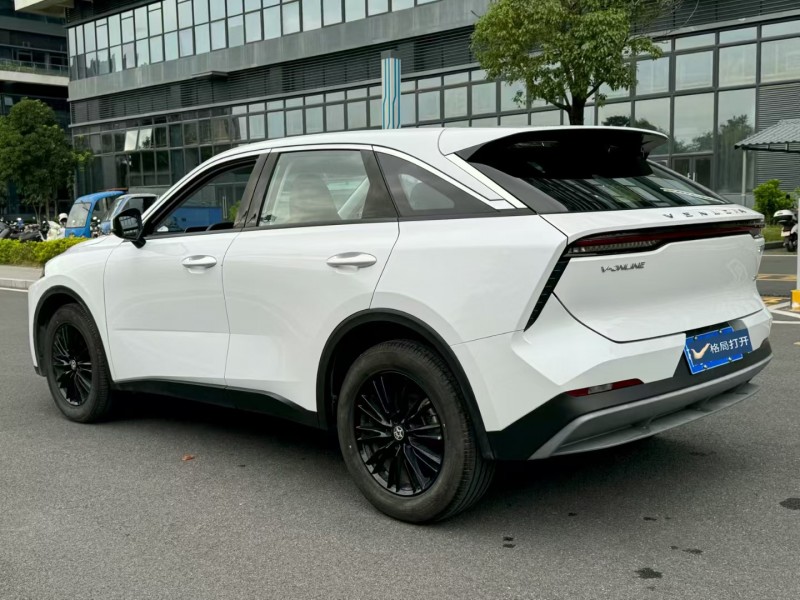 东莞23年启辰大V7